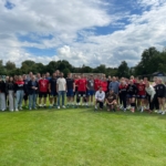 Gruppenbild der Teilnehmer vom HSG-Triathlon